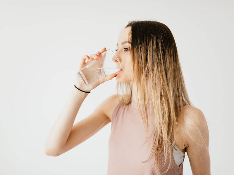 Benefits of Drinking Water During Addiction Recovery | JHRC
